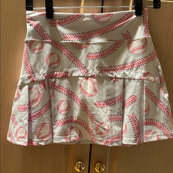 Sporty Baseball Pattern Mini Skort A league of her own Xs nwot golf pickleball - Picture 4 of 13